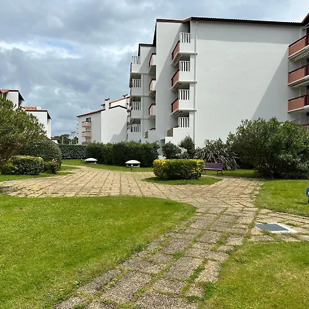 Le Bonamour Sur Le Port De Апартаменты *